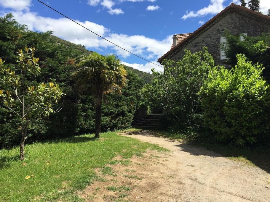 Grande Maison Familiale En Pierres Sud Ardeche Lalevade-dʼArdèche 外观 照片