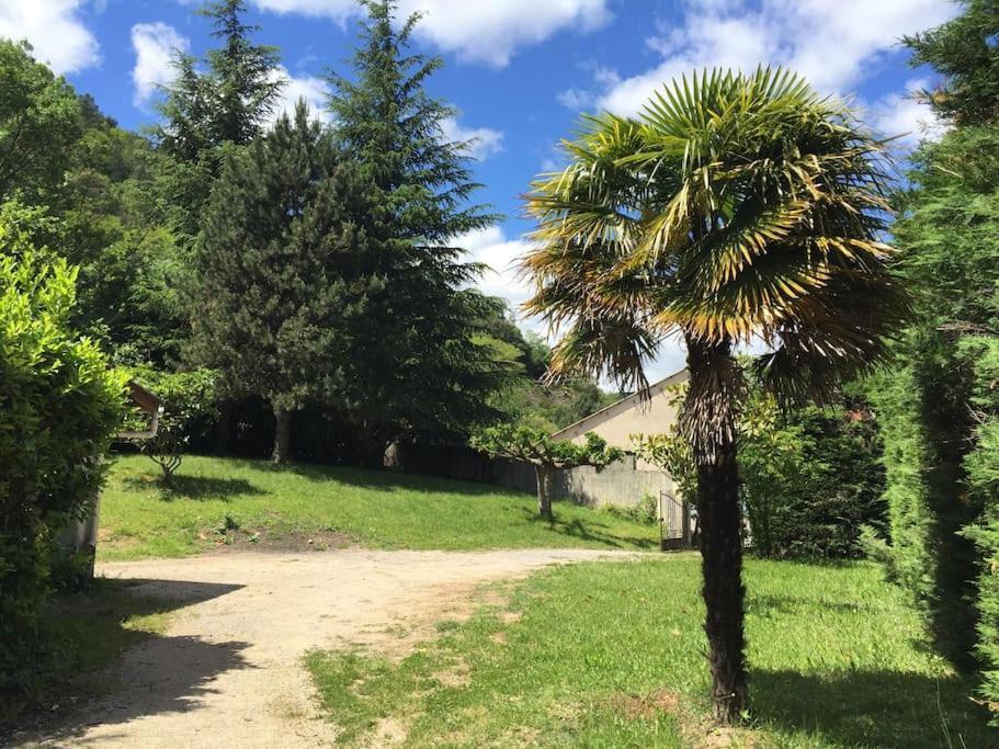 Grande Maison Familiale En Pierres Sud Ardeche Lalevade-dʼArdèche 外观 照片